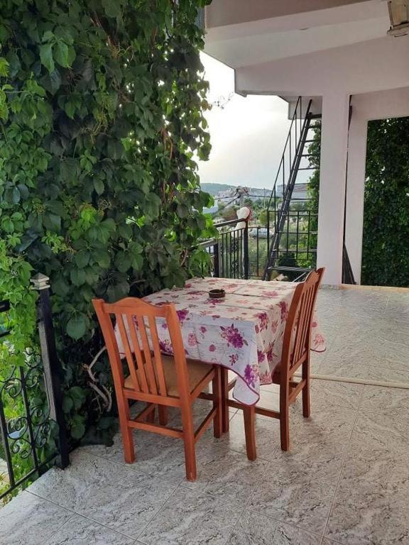Green Apartments Ksamil Exterior photo